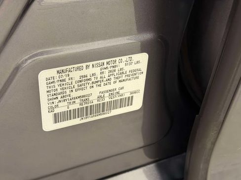 Used 2019 INFINITI Q70 Luxe w/ Proactive Package AWD/4WD image 31