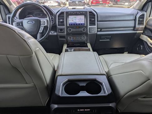Used 2020 Ford Expedition Platinum AWD/4WD image 25