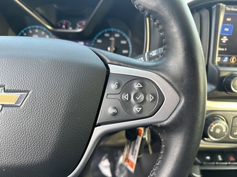 Used 2020 Chevrolet Colorado LT w/ Colorado RST Special Edition image 20