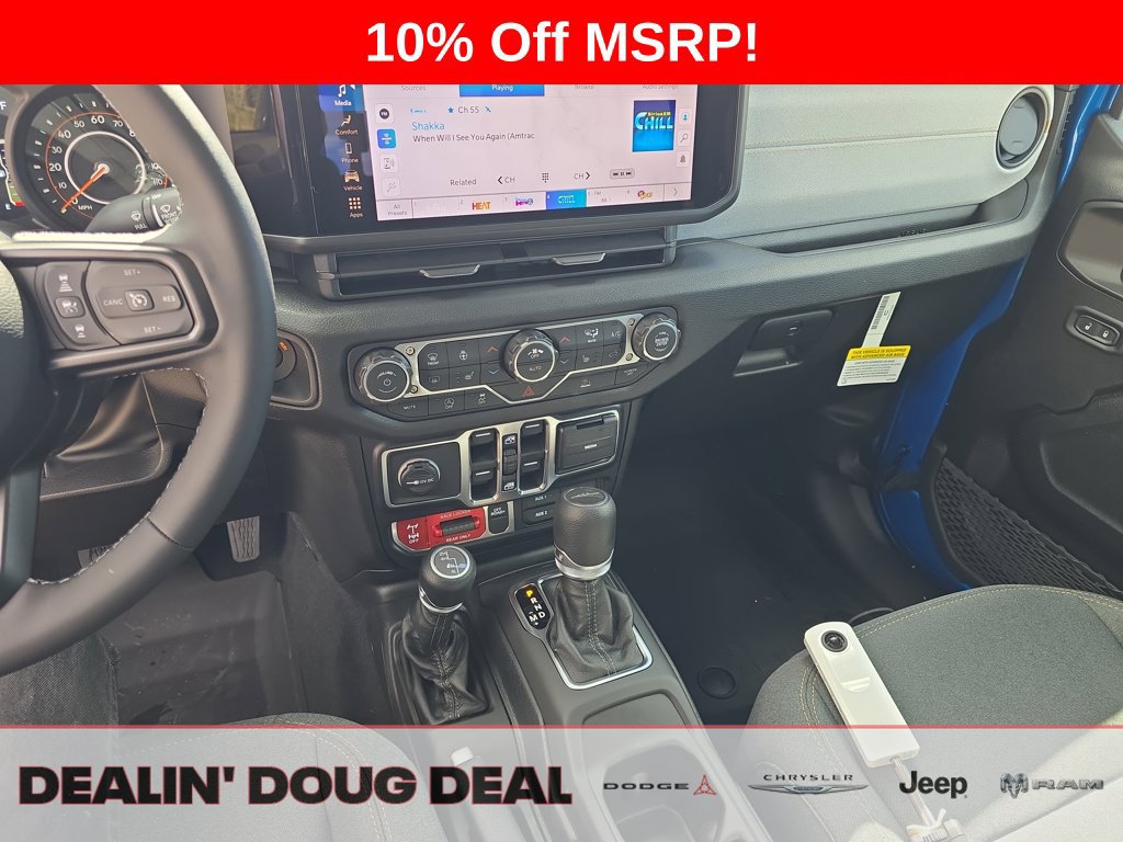 New 2026 Jeep Gladiator Sport AWD/4WD image 17