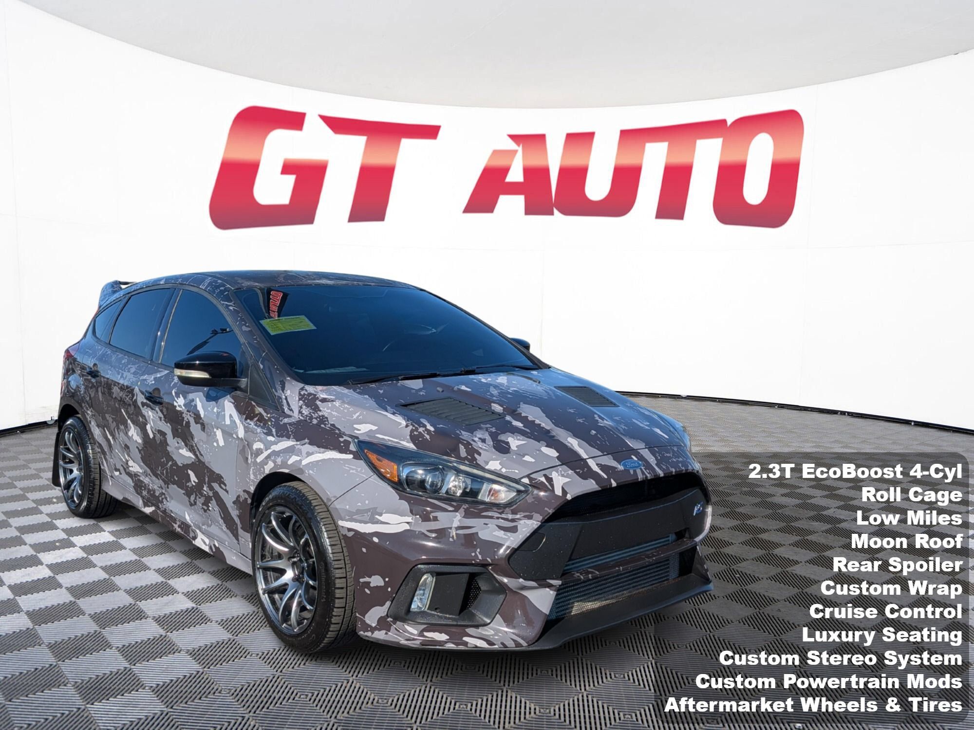 Used 2017 Ford Focus RS AWD/4WD image 1