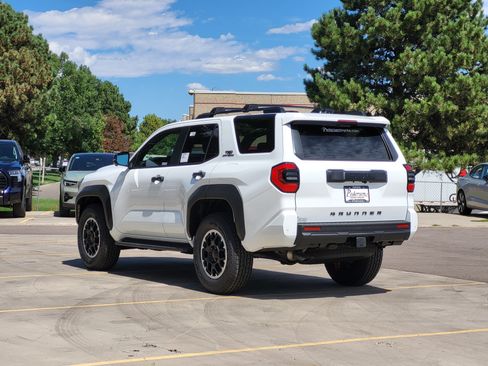 Used 2026 Toyota 4Runner TRD Off-Road Premium AWD/4WD image 3