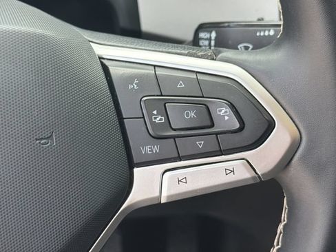 Certified 2022 Volkswagen Atlas SE FWD image 25