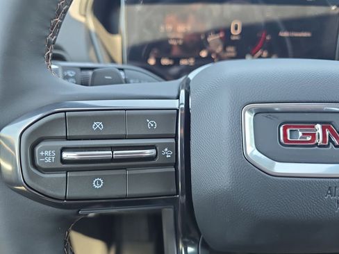 New 2026 GMC Terrain AT4 w/ Convenience Package III AWD/4WD image 17