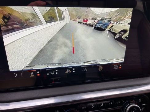 Used 2024 GMC Sierra 1500 Denali Ultimate image 25