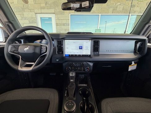 New 2026 Ford Bronco 4-Door AWD/4WD image 58