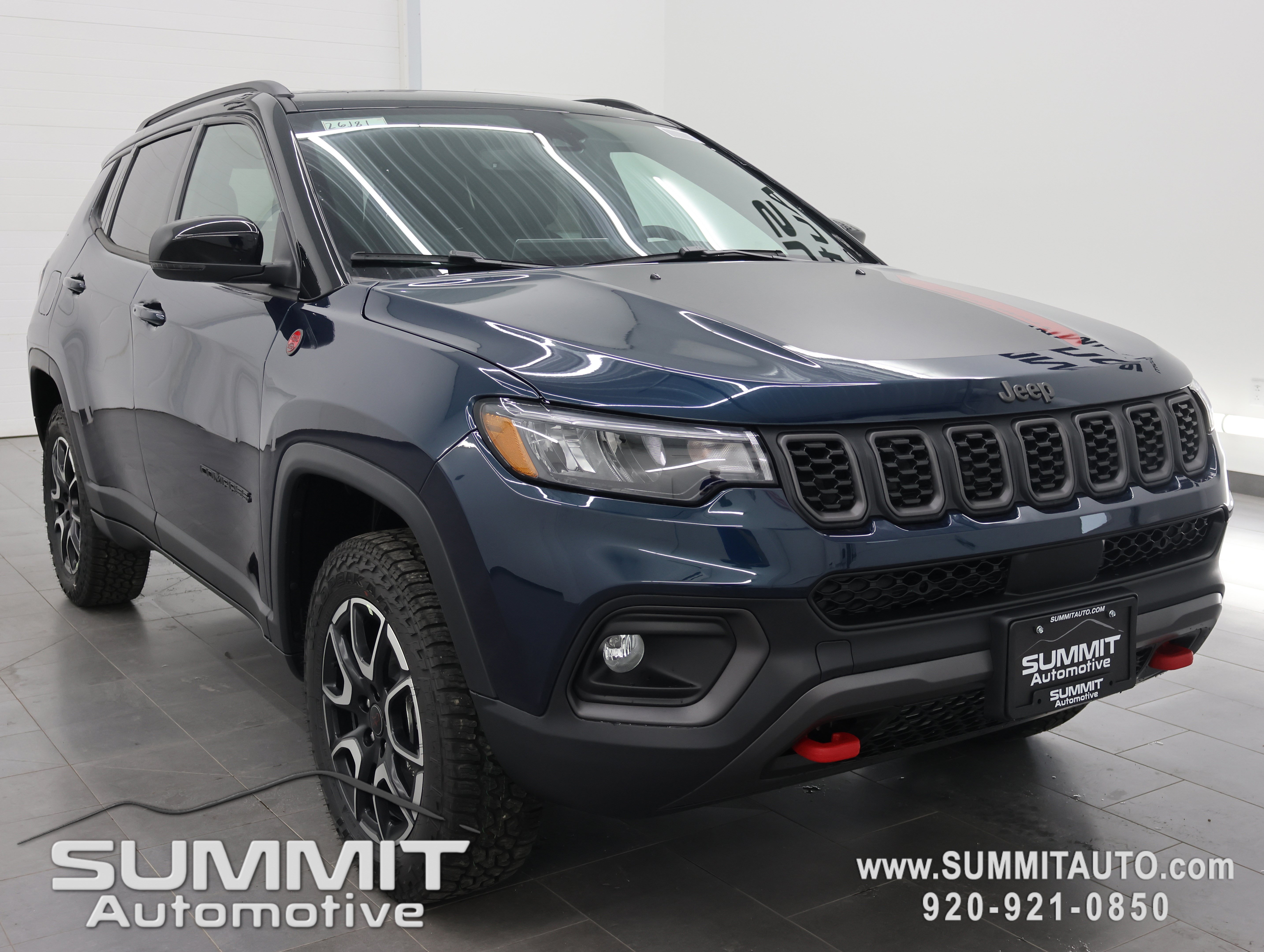 New 2026 Jeep Compass Trailhawk w/ Sun, Sound & Navigation Group AWD/4WD image 2