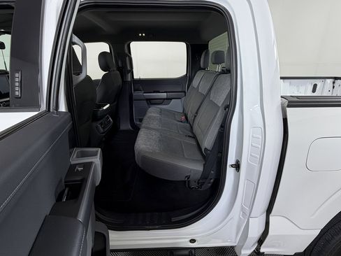 Used 2022 Ford F150 XLT w/ Equipment Group 302A High image 7