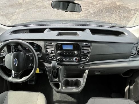 Used 2021 Ford Transit 350 XLT image 17