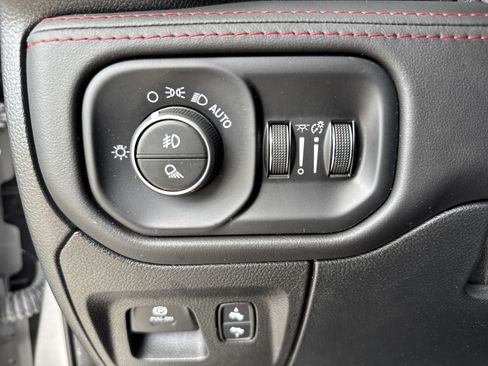 Used 2021 RAM 1500 TRX w/ TRX Level 2 Equipment Group AWD/4WD image 19