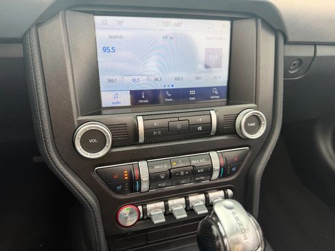 Used 2020 Ford Mustang Premium image 15