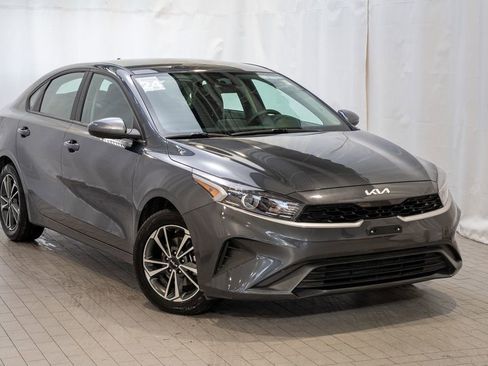 Used 2024 Kia Forte LXS image 1
