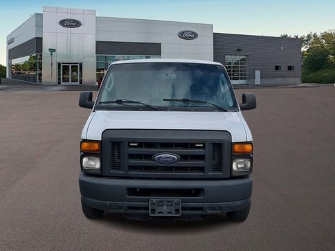 Used 2014 Ford E-150 and Econoline 150 XL w/ Power Windows & Locks Group image 3