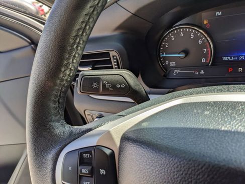 Certified 2024 Ford Explorer XLT image 34