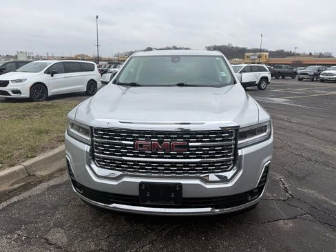 Used 2020 GMC Acadia Denali image 3