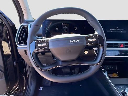 New 2026 Kia Sorento EX FWD image 11