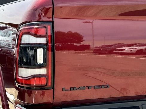 Used 2022 RAM 2500 Limited w/ Night Edition AWD/4WD image 7
