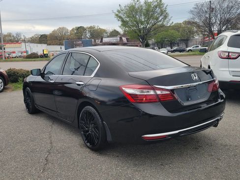 Used 2016 Honda Accord LX image 3