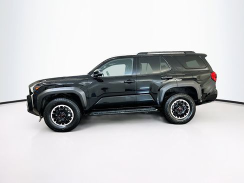 Used 2025 Toyota 4Runner TRD Off-Road image 4