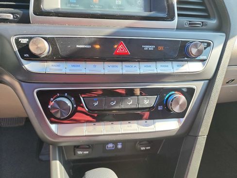 Used 2019 Hyundai Sonata ECO FWD image 23