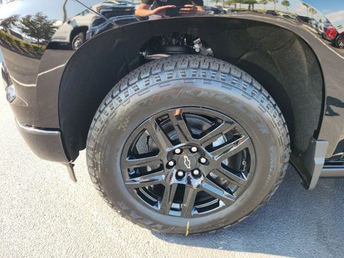 New 2026 Chevrolet Silverado 1500 High Country w/ Midnight Edition image 4