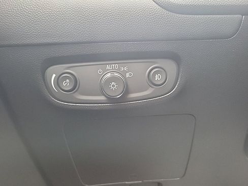 Certified 2021 Buick Encore GX Preferred w/ Cold Weather Comfort Package image 10