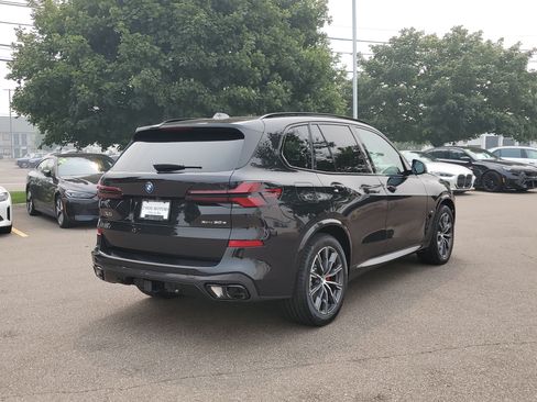 New 2026 BMW X5 xDrive50e w/ Executive Package AWD/4WD image 5