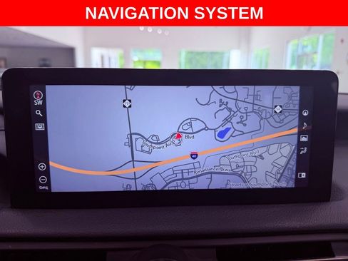 Used 2023 Lexus IS 350 F Sport RWD image 12