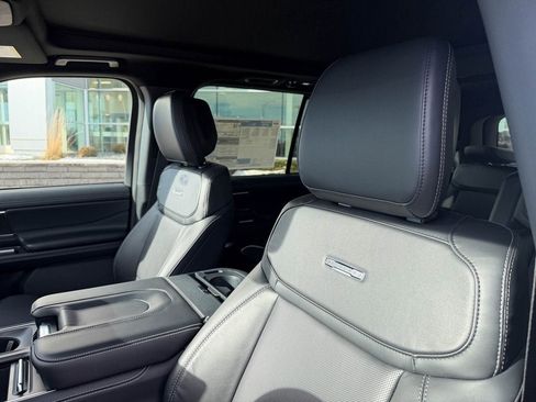 New 2026 Ford Expedition Platinum w/ Stealth Appearance Package image 9