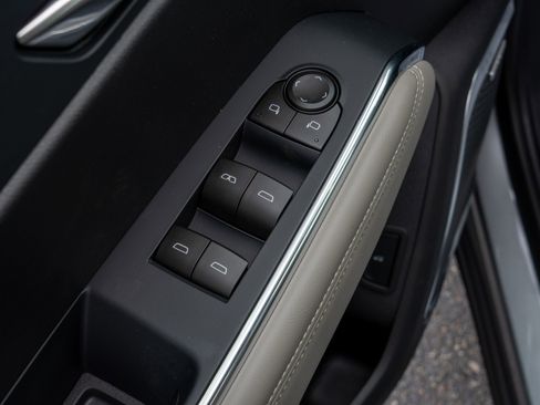 New 2026 GMC Acadia Elevation FWD image 13