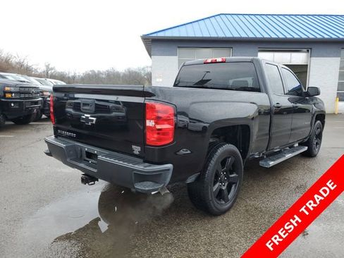 Used 2018 Chevrolet Silverado 1500 W/T w/ Black Out Edition image 4