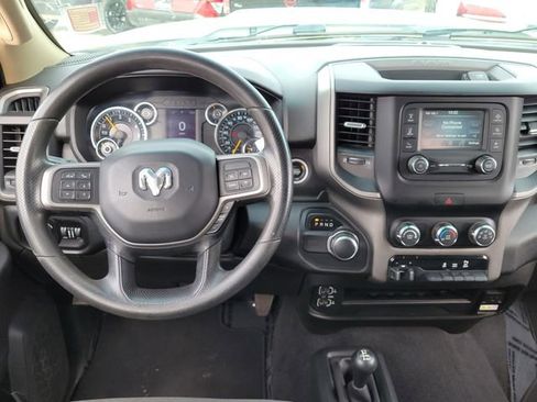 Used 2019 RAM 3500 Tradesman image 9