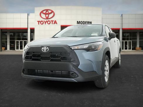 New 2026 Toyota Corolla Cross L image 4