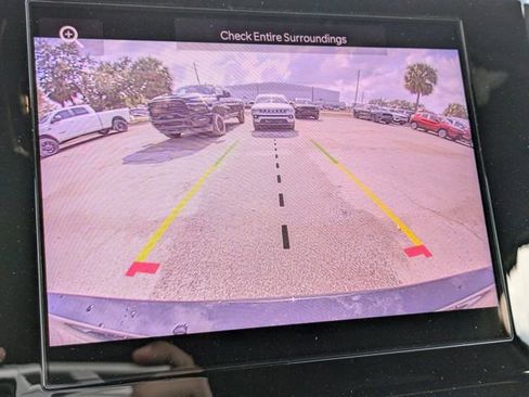 New 2025 Jeep Grand Cherokee L Laredo image 19