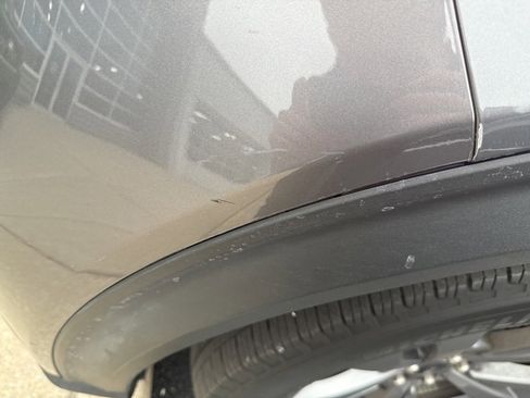 Used 2022 Ford Explorer XLT w/ Equipment Group 202A image 14