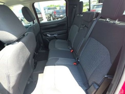 Certified 2025 Ford Ranger XLT w/ Chrome Accent Package RWD image 17