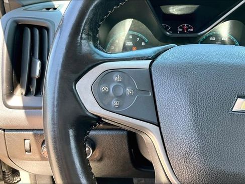 Used 2018 Chevrolet Colorado Z71 AWD/4WD image 12