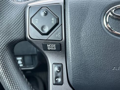 Used 2023 Toyota Tacoma TRD Sport AWD/4WD image 22