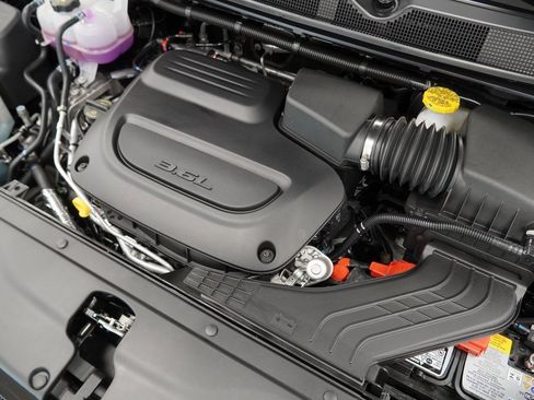 New 2026 Chrysler Pacifica Select image 36