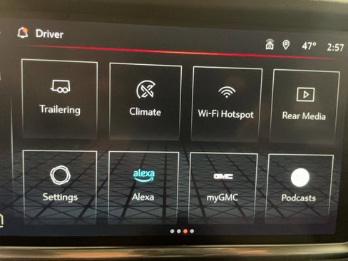 Used 2024 GMC Yukon XL Denali w/ Advanced Technology Package image 27