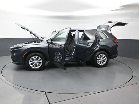 Certified 2025 Honda CR-V LX image 44