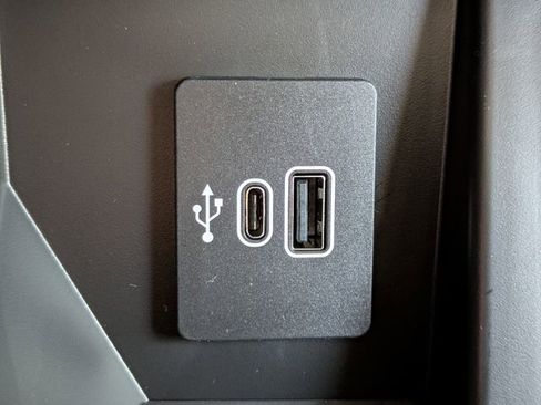 New 2026 Ford F150 Lariat w/ Equipment Group 502A High image 23