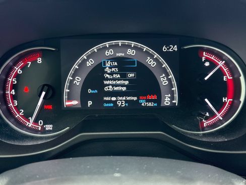 Used 2023 Toyota RAV4 LE FWD image 22
