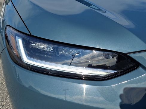 Certified 2025 Honda HR-V Sport image 9