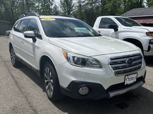 Used 2017 Subaru Outback 2.5i Limited AWD/4WD image 3