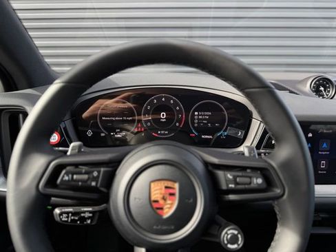 New 2026 Porsche Cayenne S AWD/4WD image 21