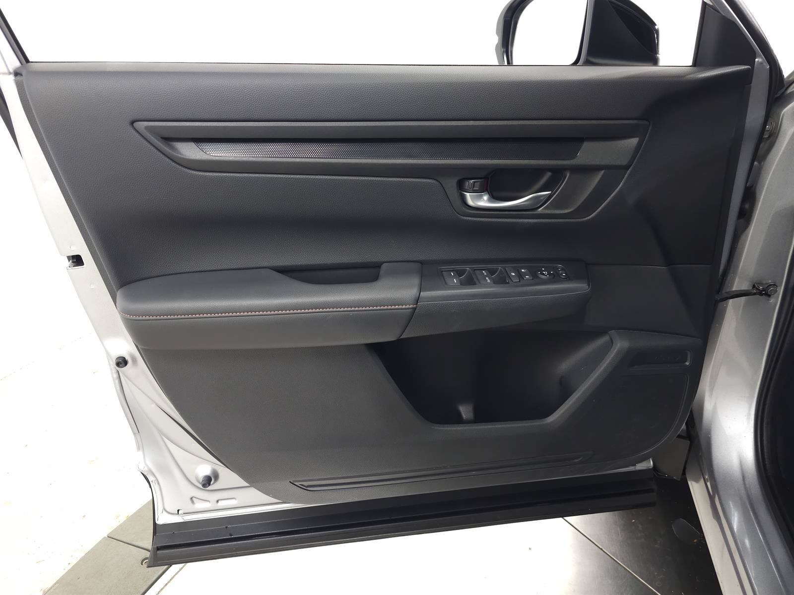 Used 2024 Honda CR-V Sport image 13