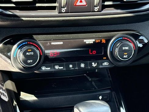 Used 2024 Kia Forte GT-Line w/ GT-Line Premium Package image 22