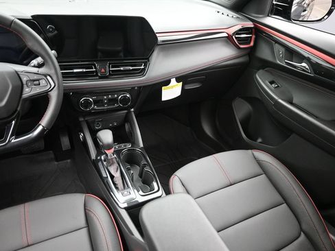 New 2026 Chevrolet TrailBlazer RS w/ Convenience Package AWD/4WD image 15