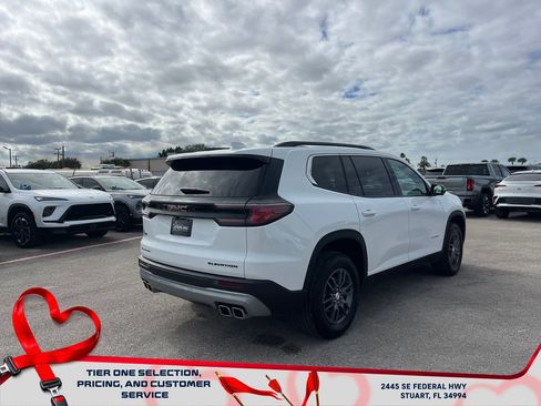 Certified 2025 GMC Acadia Elevation image 7